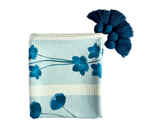 Camino de mesa Azulene