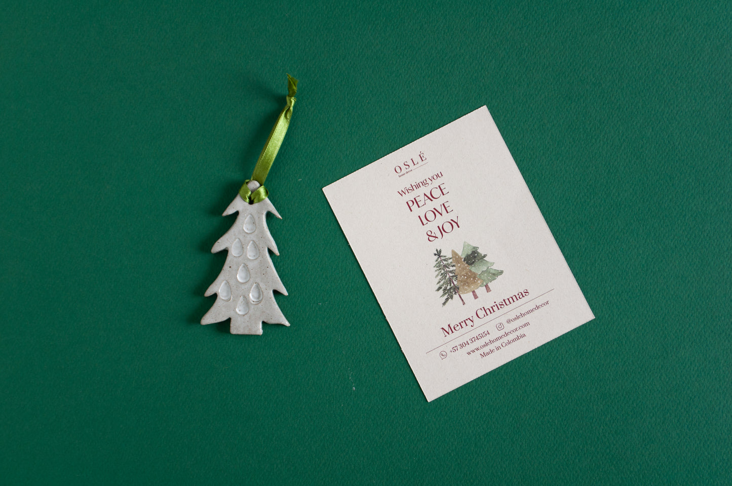 Kit Mantel Santa + Regalo