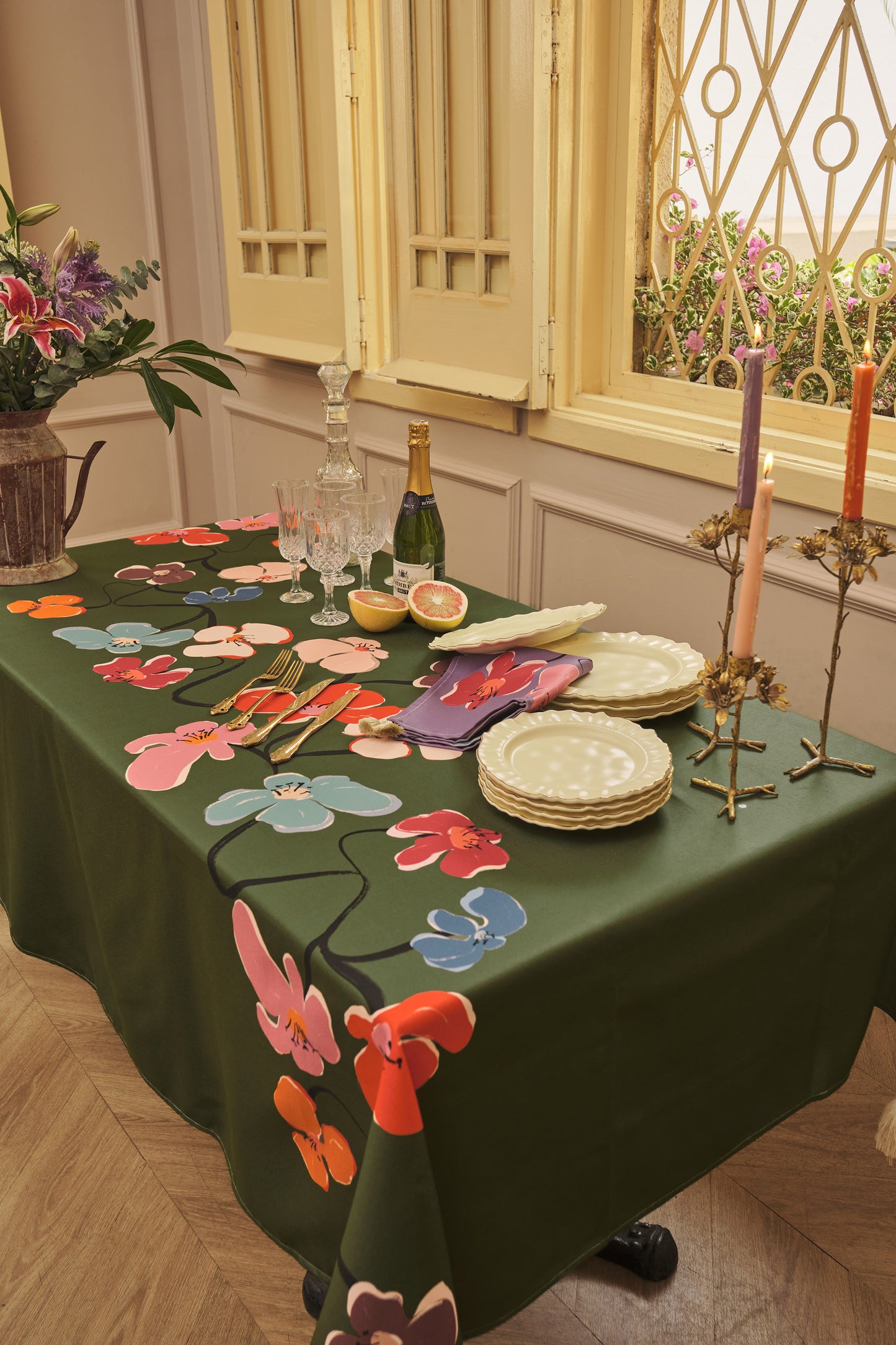 Mantel Blossom
