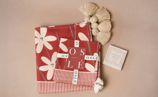 Kit Mantel Red Magnolia